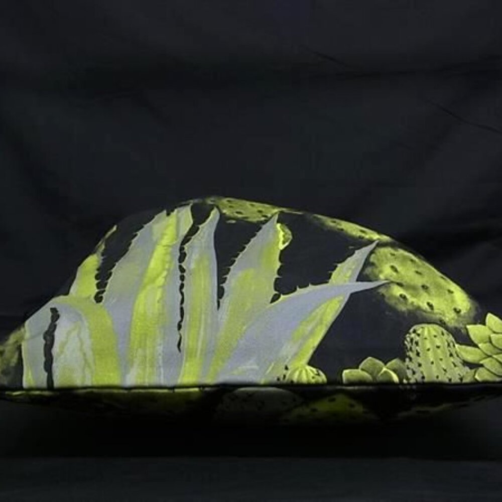 Loewe Draw String Shape Multi-Case Small Bag Gree… - image 5